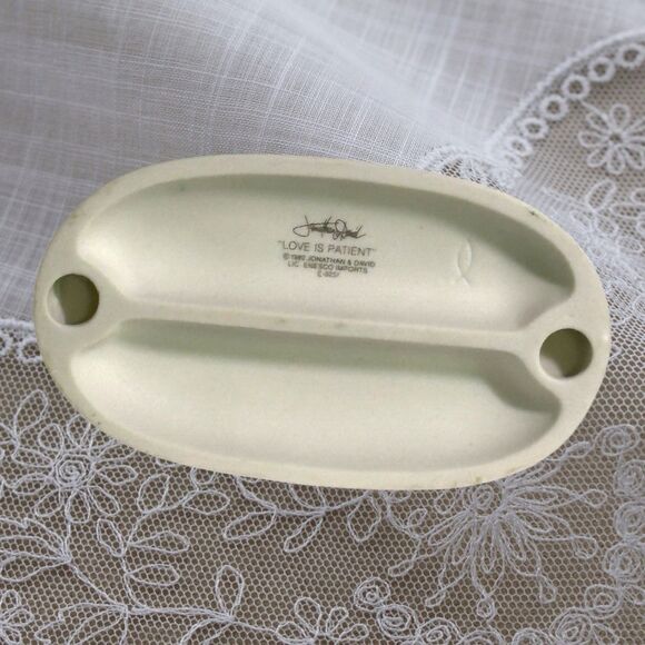 Jonathan David “Love is Patient” Precious Moments 1982, Fish 1983 TM Teacher - Picture 6 of 7